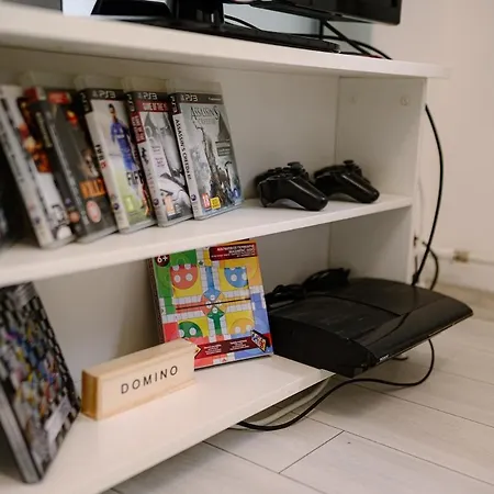 Center - 2 Min From Ndk София