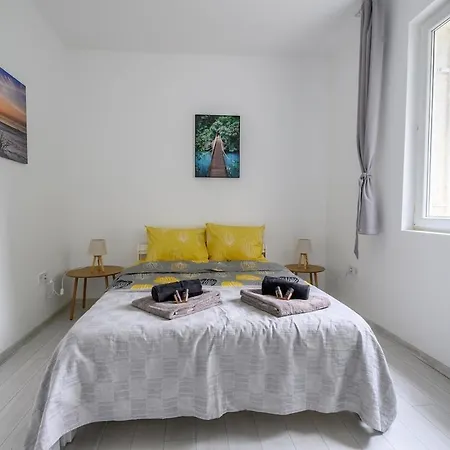 Center - 2 Min From Ndk صوفيا