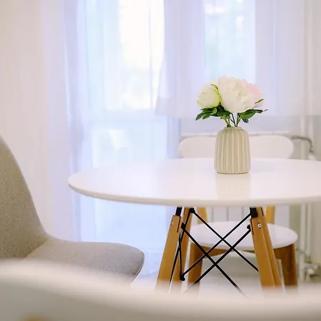 Apartamento Center - 2 Min From Ndk Sofía