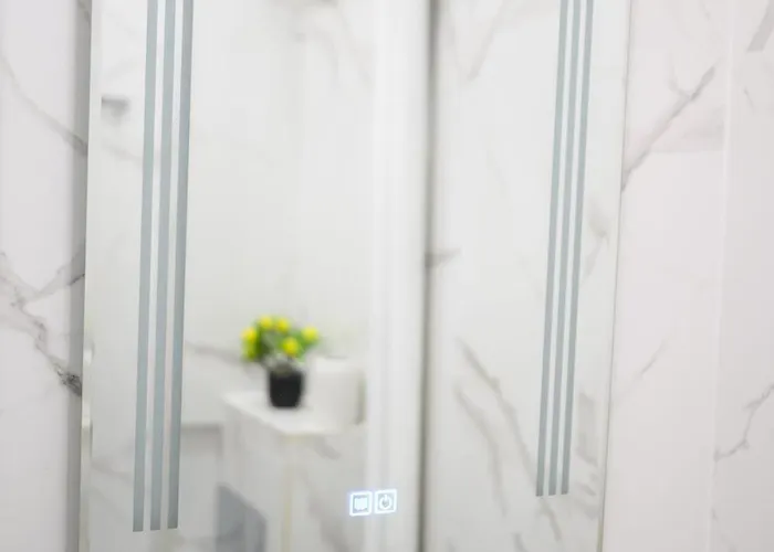 Center - 2 Min From Ndk * Sofia