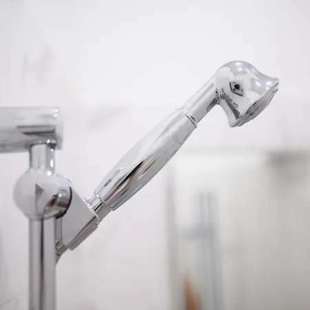 Center - 2 Min From Ndk Sofia